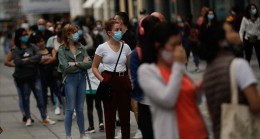 İspanya’da vakalar artıyor: 4’üncü dalga uyarısı yapıldı