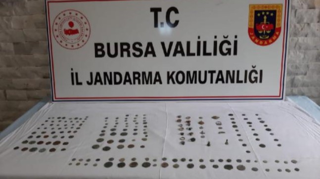 Bursa’da tarihi eser kaçakcılarına suçüstü: 4 gözaltı