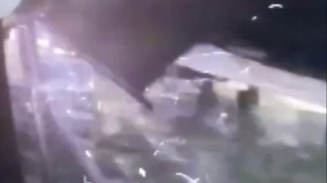 İstanbul’da balıkçıda yaşanan patlama kamerada