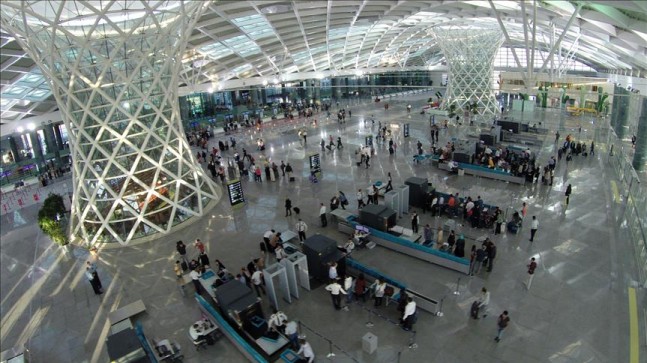 İzmir Havalimanı Araç Kiralama