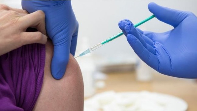 AB, İngiltere’ye koronavirüs aşı ihracatını durdurabilir