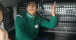 Bursa’da yarım saat içinde 3 kişiyi bıçakladı