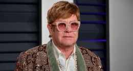 Elton John’dan Vatikan’a tepki