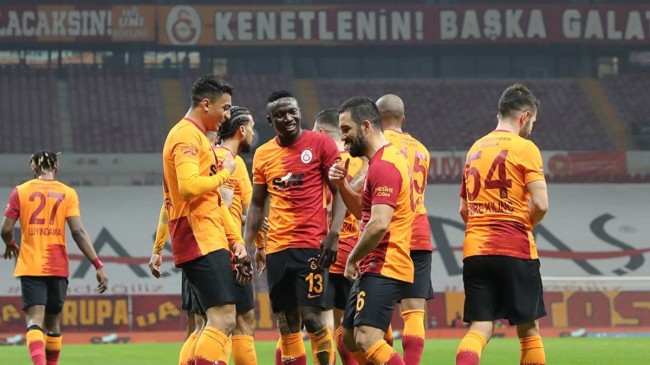 Galatasaray’da yeni sezon için kadro planlaması