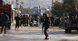 Kabil’de devlet memurlarını taşıyan minibüse bombalı saldırı: 4 ölü