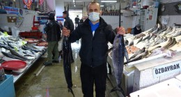 Karadeniz’de av azalınca Trabzon’a İzmir ve İstanbul’dan balık gitti