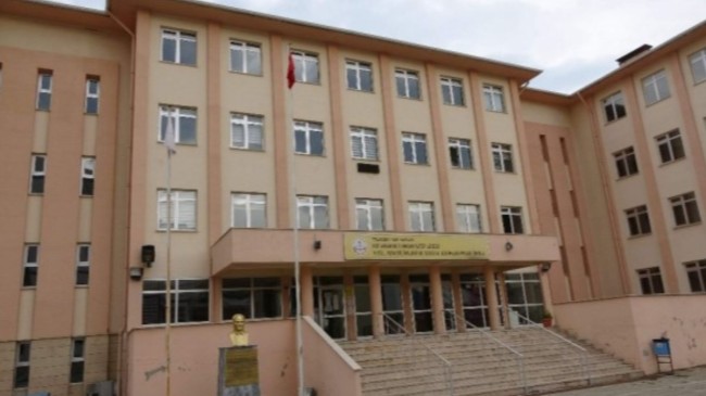 Trabzon’da 54 lise öğrencisi karantinaya alındı