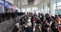 Sivas’ta otobüs terminallerinde yoğunluk oluştu