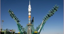 Soyuz’da sızıntı: Kozmonotların uzay yürüyüşü iptal edildi